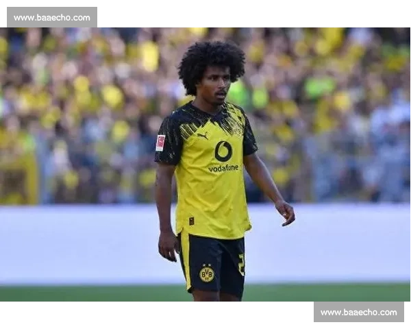 科瓦奇斥阿德耶米摔瓶：团队面前情绪需克制